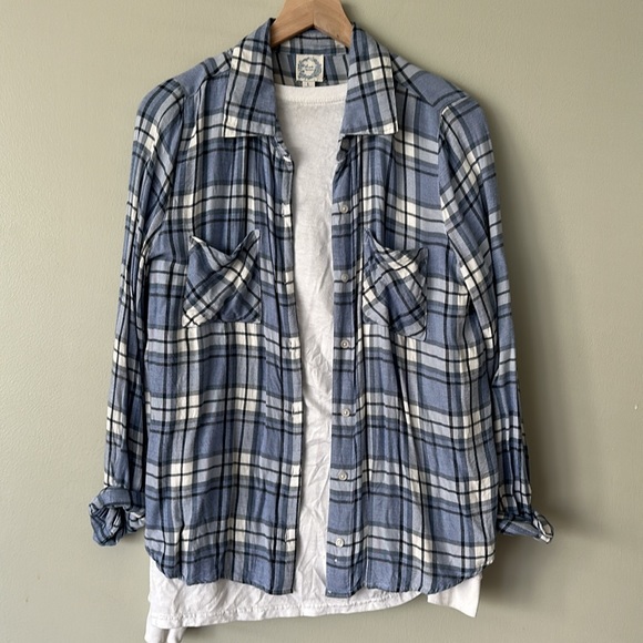 Light Blue Lightweight Flannel - Size L - Picture 9 of 9